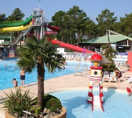 Campsite Camping La Palmyre